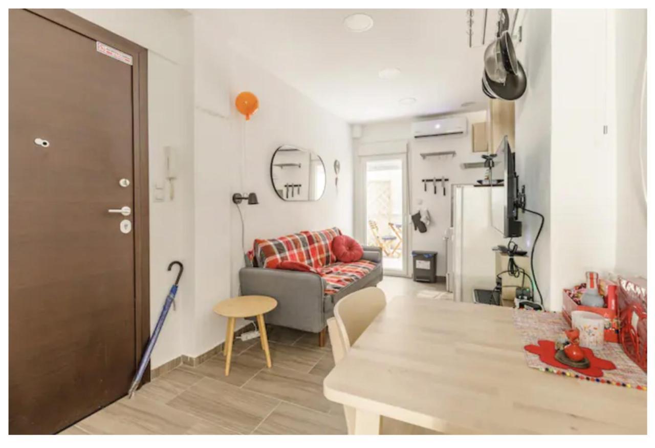 Lovely Small Apartment #2 سالونيك المظهر الخارجي الصورة